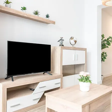 Home2book Charming La Naval La Isleta