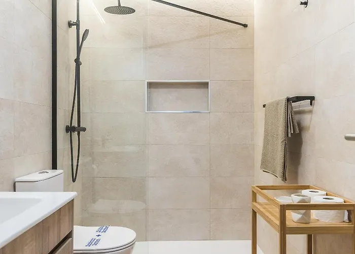 Home2book Charming La Naval La Isleta *