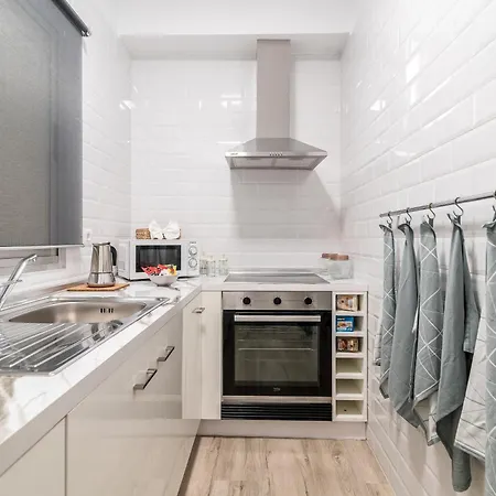 Home2book Charming La Naval La Isleta *